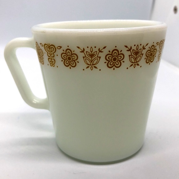 Pyrex Butterfly Gold Mugs (Lot of 2) - Picture 5 of 6
